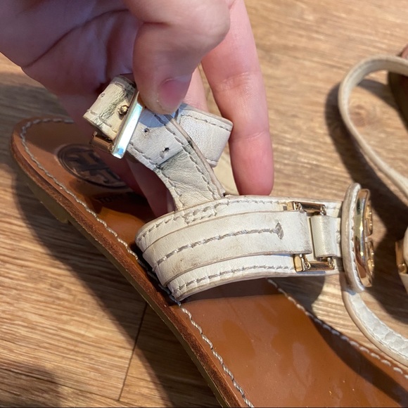 Tory Burch Cassia Thong Sandal - Picture 5 of 11